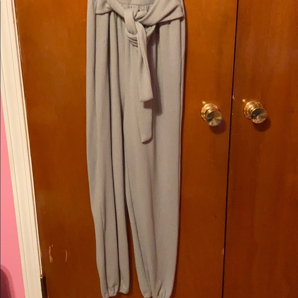 Gray knot jumpsuit - Picture 3 of 6